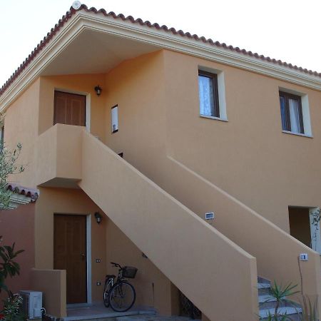 Casadelfaro Primo Piano 600Mt Dalla Spiaggia Олбия Екстериор снимка