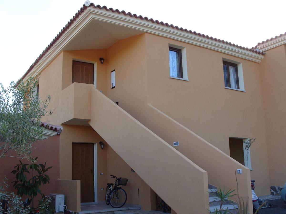 Casadelfaro Primo Piano 600Mt Dalla Spiaggia Олбия Екстериор снимка