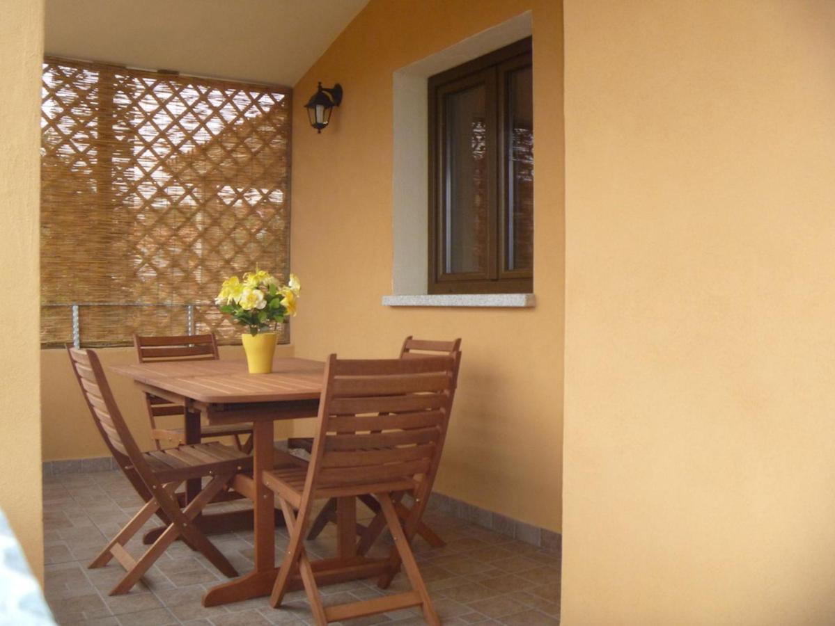 Casadelfaro Primo Piano 600Mt Dalla Spiaggia Олбия Екстериор снимка